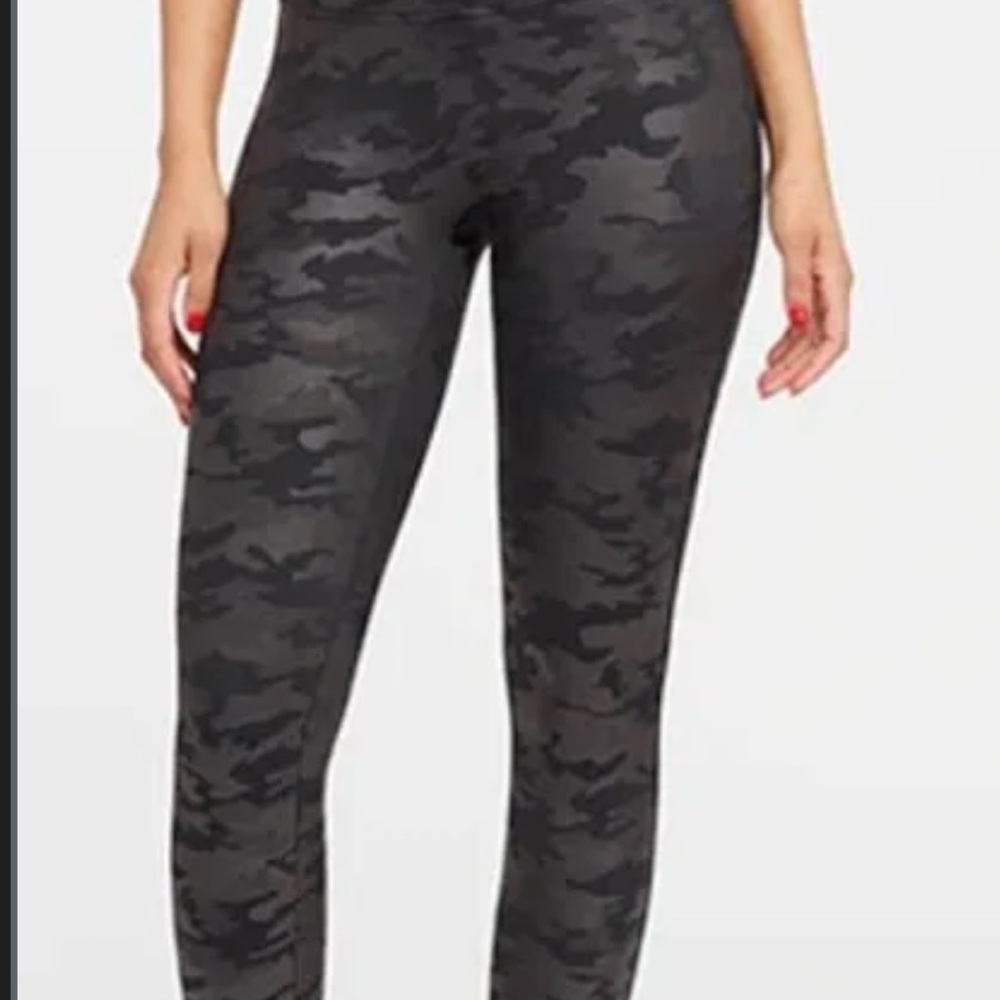 SPANX High-Rise Camo Leggings in Charcoal Gray